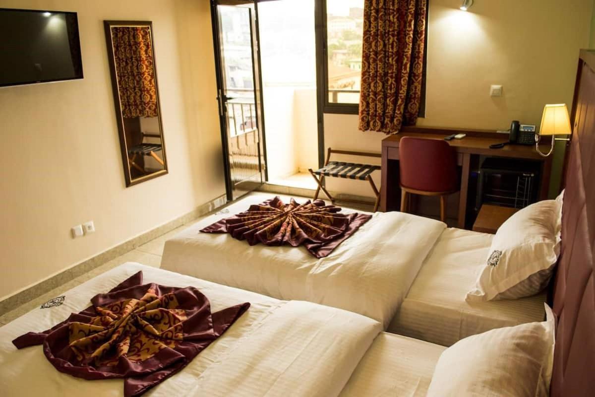 Hotel Jouvence International Yaoundé Eksteriør bilde