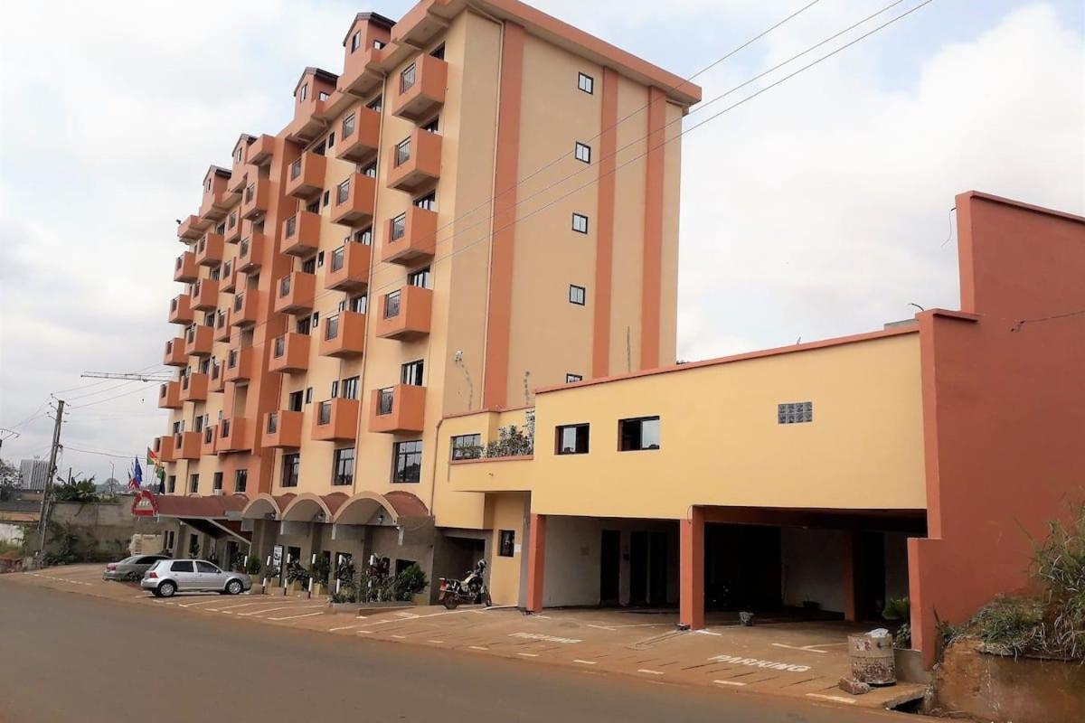 Hotel Jouvence International Yaoundé Eksteriør bilde