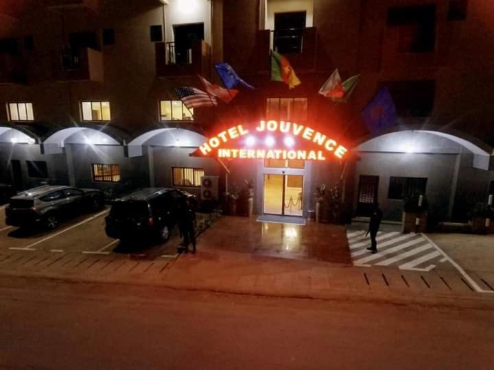 Hotel Jouvence International Yaoundé Eksteriør bilde